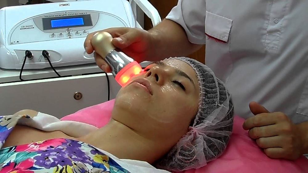 Комбинированный косметологический аппарат для лица и тела IB-9090 (SA-M001)_3